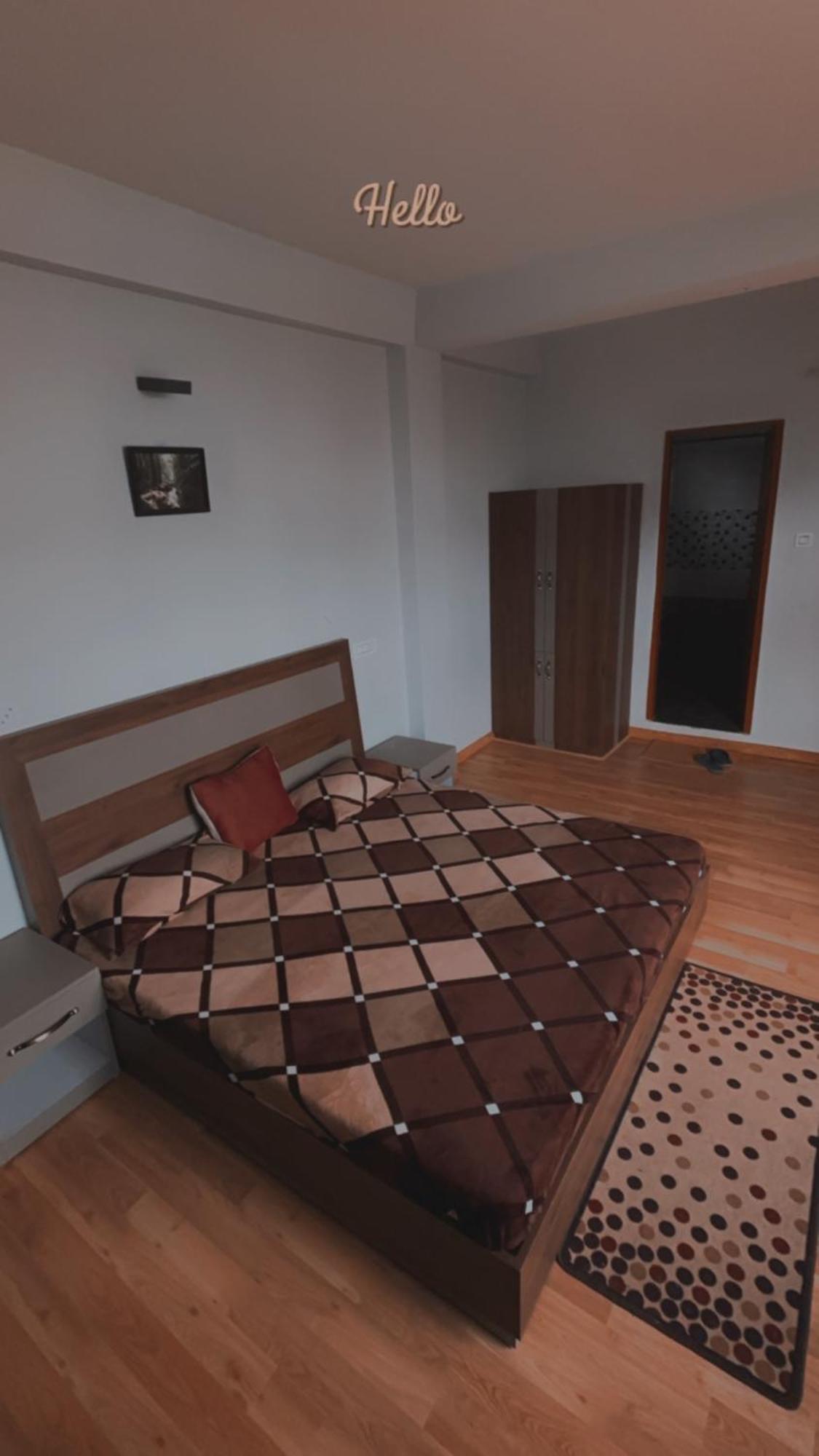 Appartamento Lha Pomo Kyelang Esterno foto