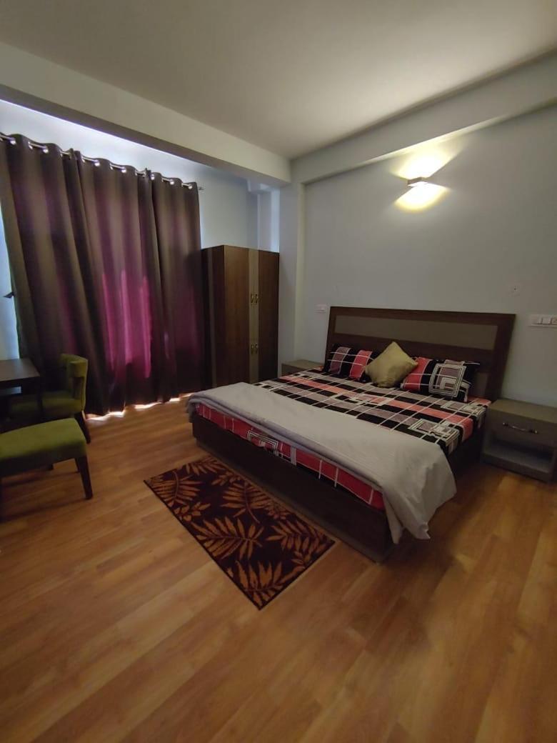 Appartamento Lha Pomo Kyelang Esterno foto