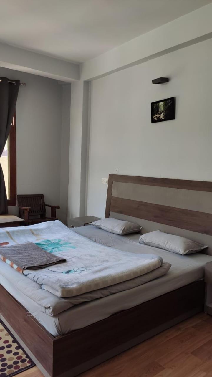 Appartamento Lha Pomo Kyelang Esterno foto